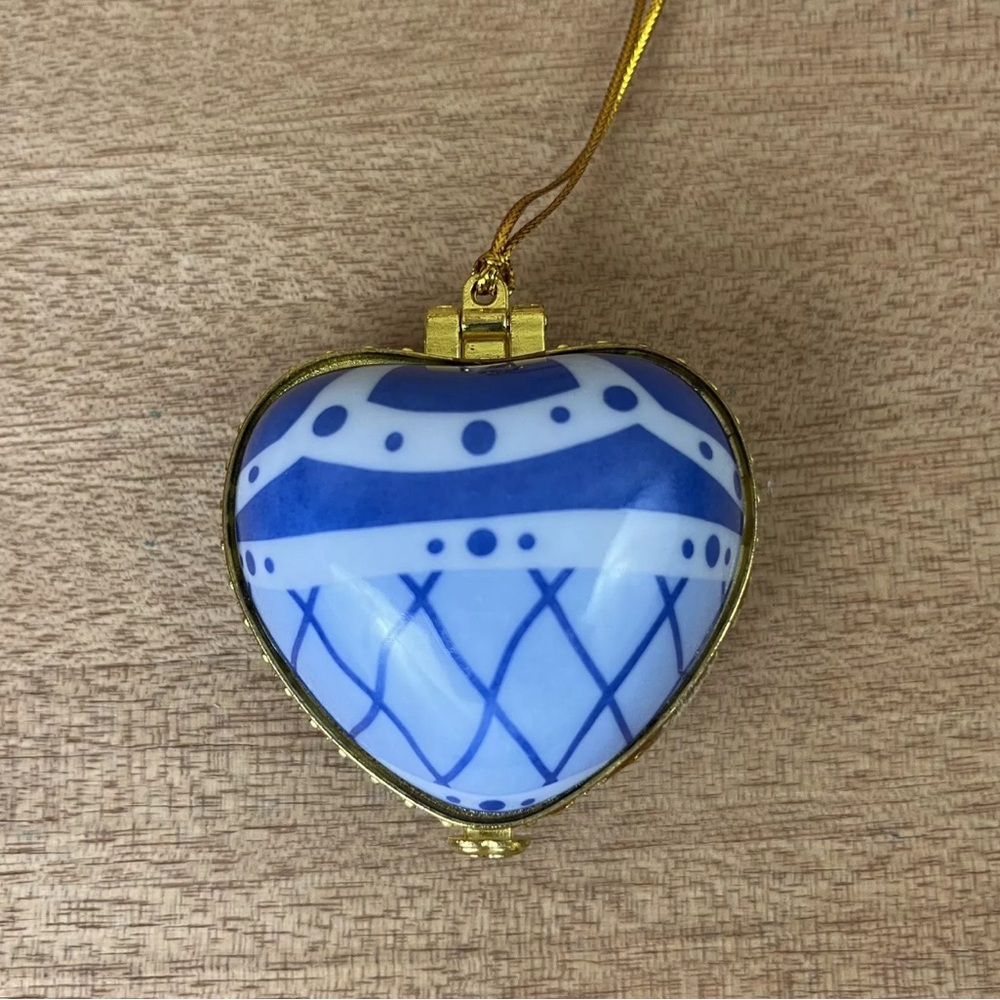 3 Valerie Parr Hill Porcelain Hearts Hope Peace Laughter Memory Trinket Ornament - Picture 6 of 12